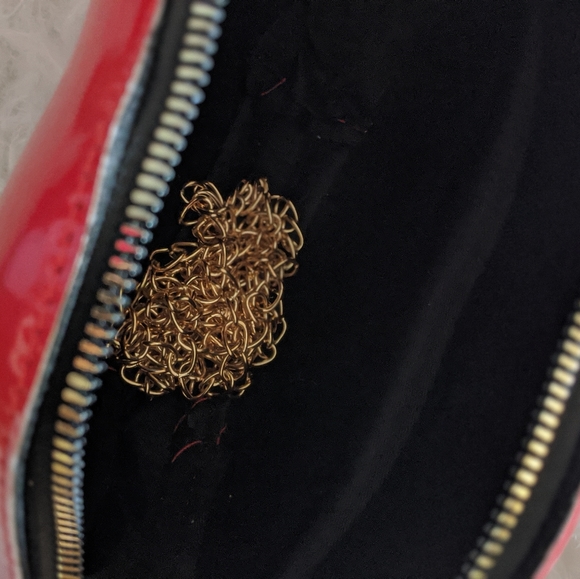 NWOT Red Lips Crossbody Clutch Purse - Picture 8 of 10